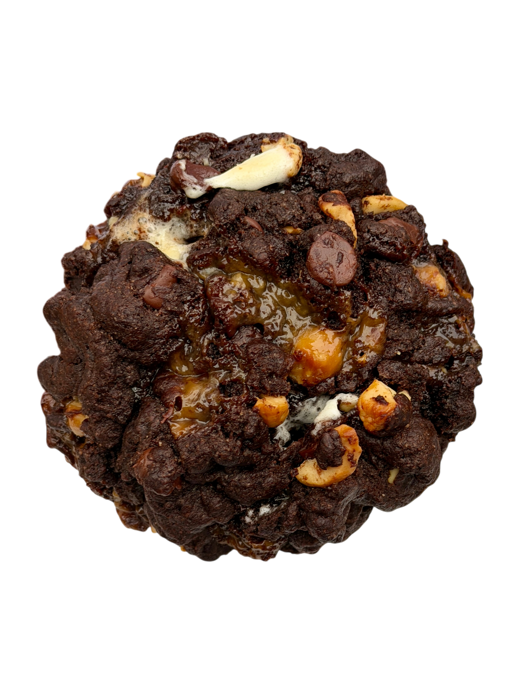 Salted Caramel Rocky Road Cookie from Big Sweet Tasty made with sea salt cashews, Ghirardelli semi-sweet chocolate, mini marshmallows, and soft salted caramel pieces.